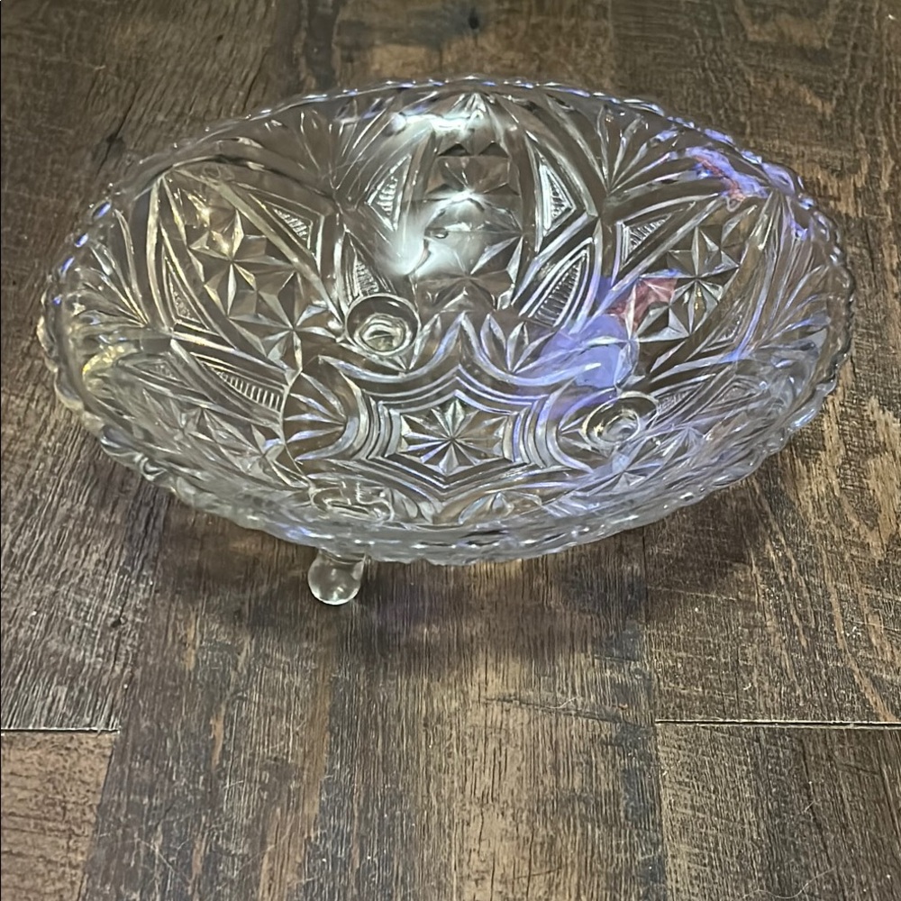 Anchor Hocking Fans and Arches Patterned‎ Footed Bowl